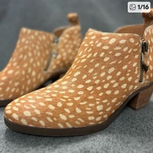 Vionic Spotted Tan Ankle Booties/real Fur